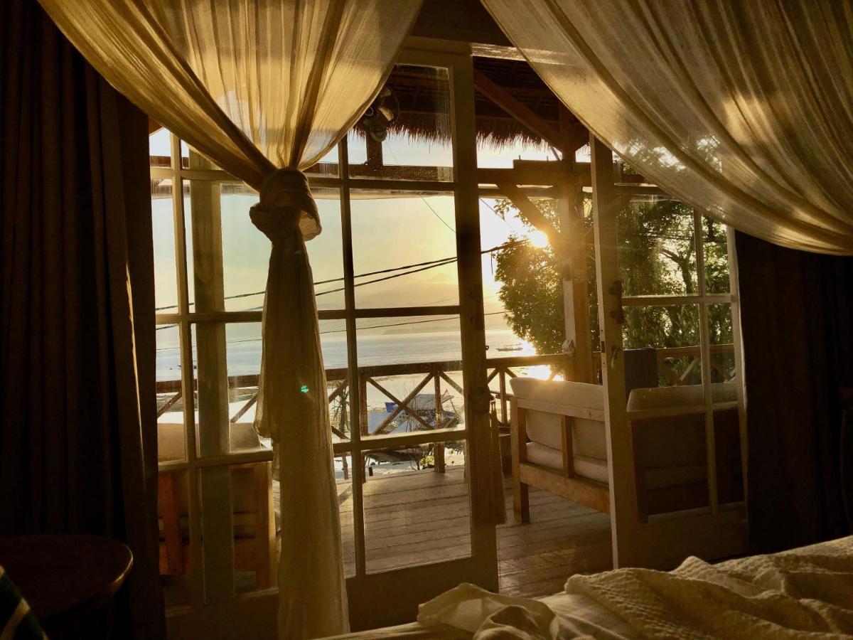 גילי אייר Serenity Luxurious Beachfront Villa & Spa With Private Infinity Pool, 8 Guests מראה חיצוני תמונה