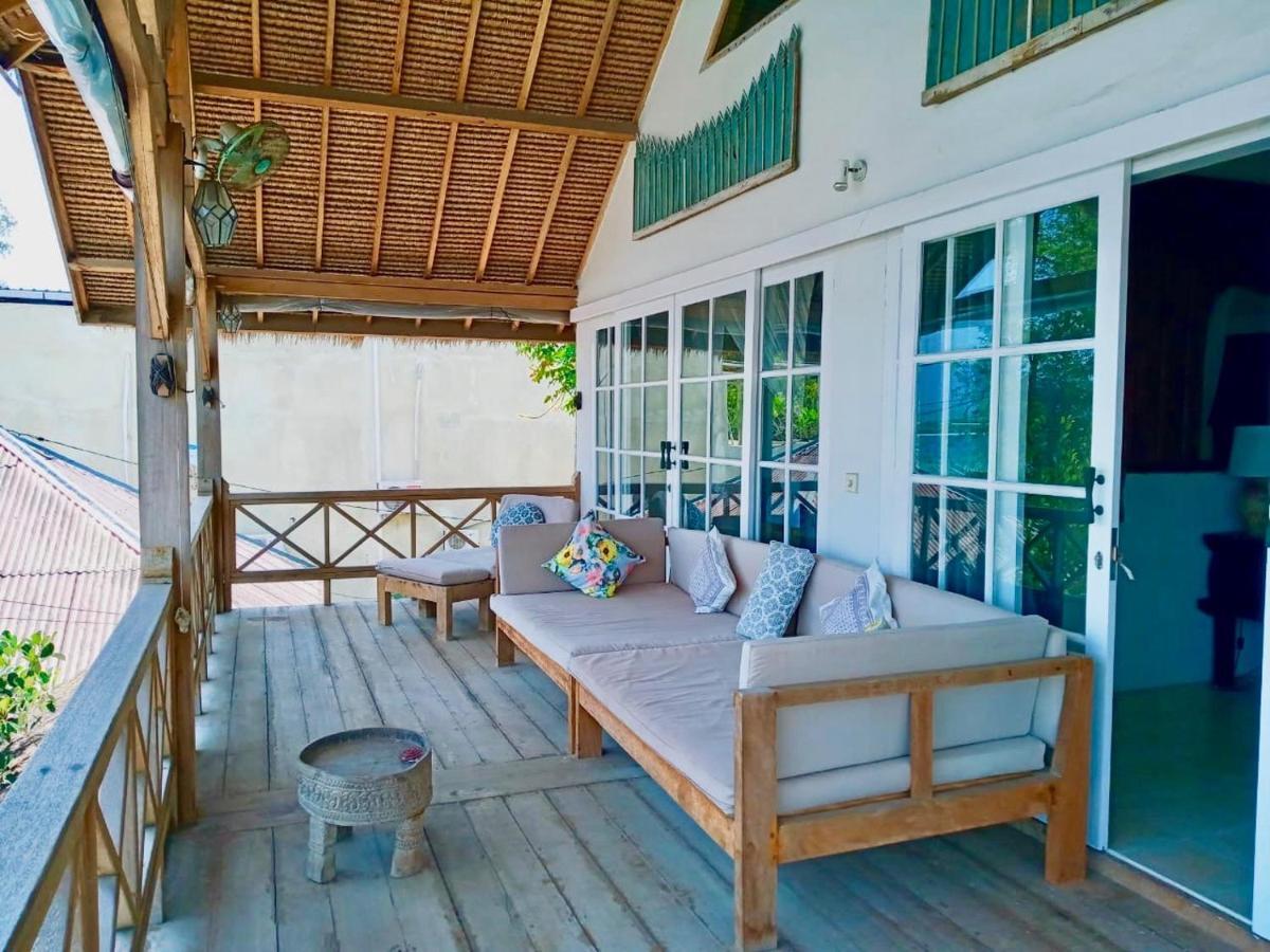 גילי אייר Serenity Luxurious Beachfront Villa & Spa With Private Infinity Pool, 8 Guests מראה חיצוני תמונה